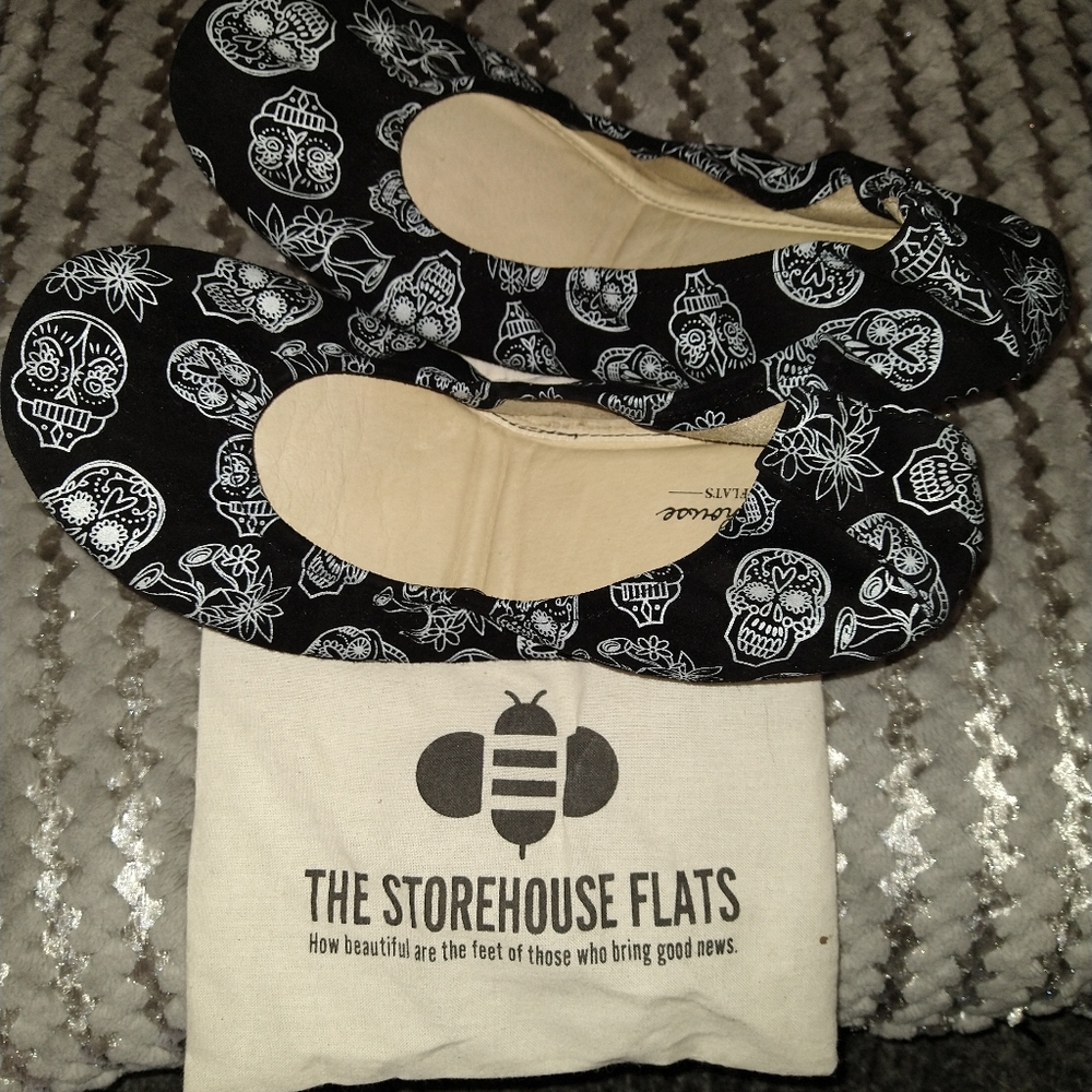 Storehouse Flats Suede Sugar Skull Flats